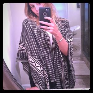 Poncho sweater